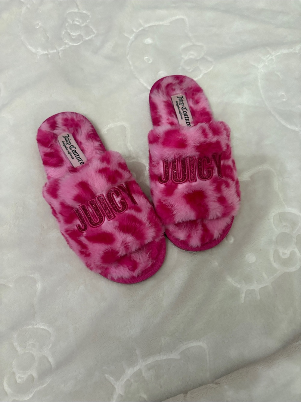 Juicy Couture Hot Pink Leopard Faux Fur Slide Sandals